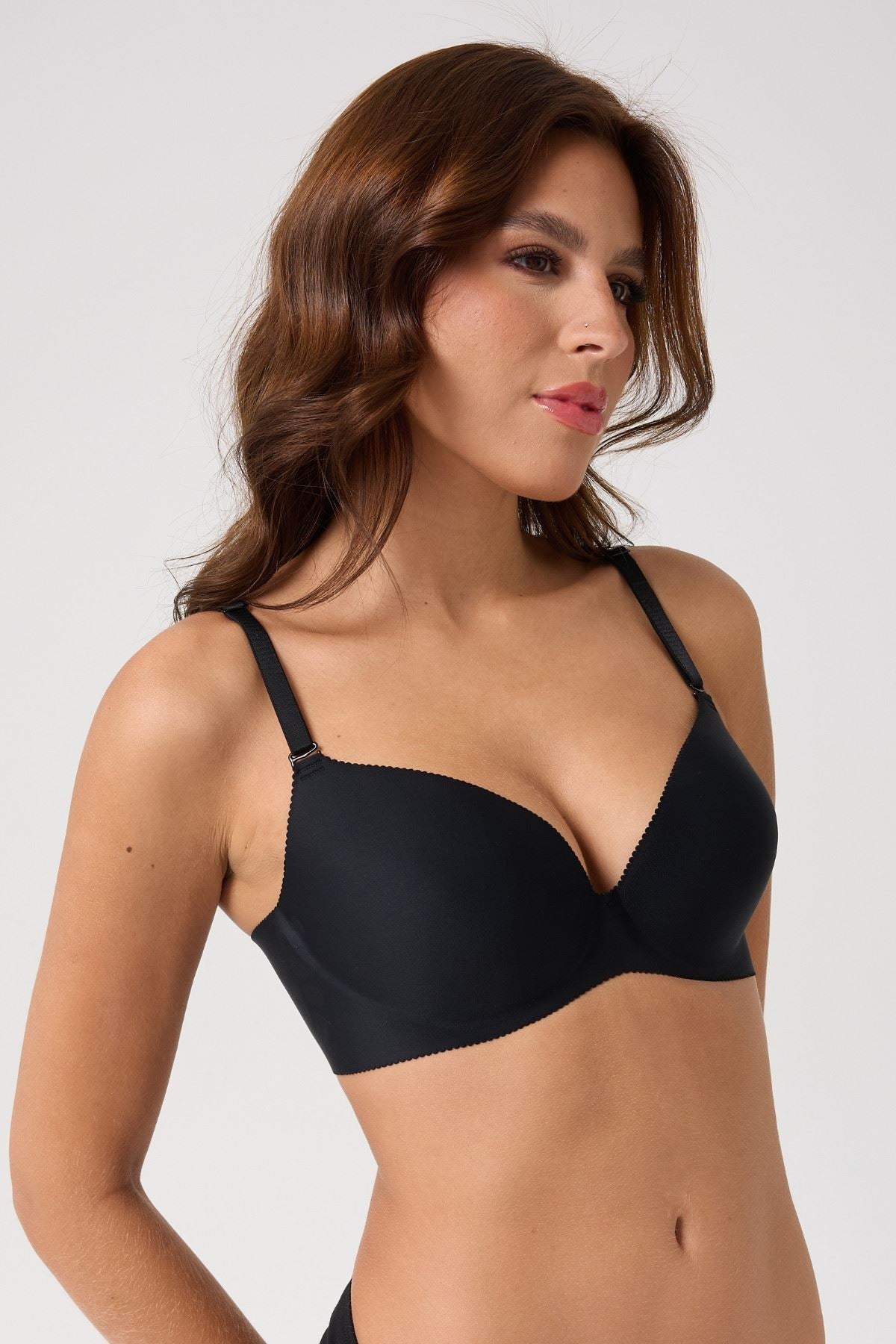 Lazer Kesim Dikişsiz Dolgulu Sütyen – Gün Boyu Konfor & Doğal Destek